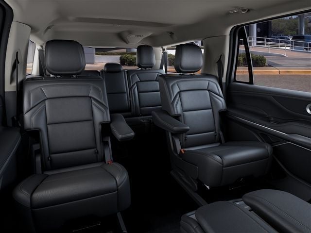 2027 Lincoln Navigator L Premiere