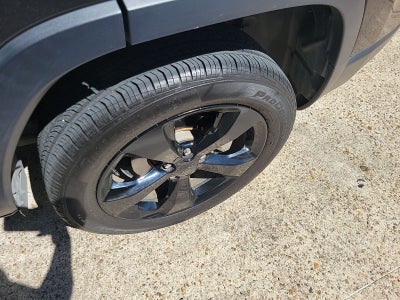 2020 Jeep Cherokee Altitude