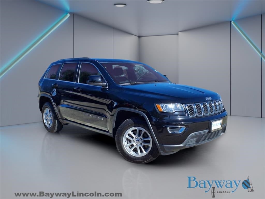 2020 Jeep Grand Cherokee Laredo E