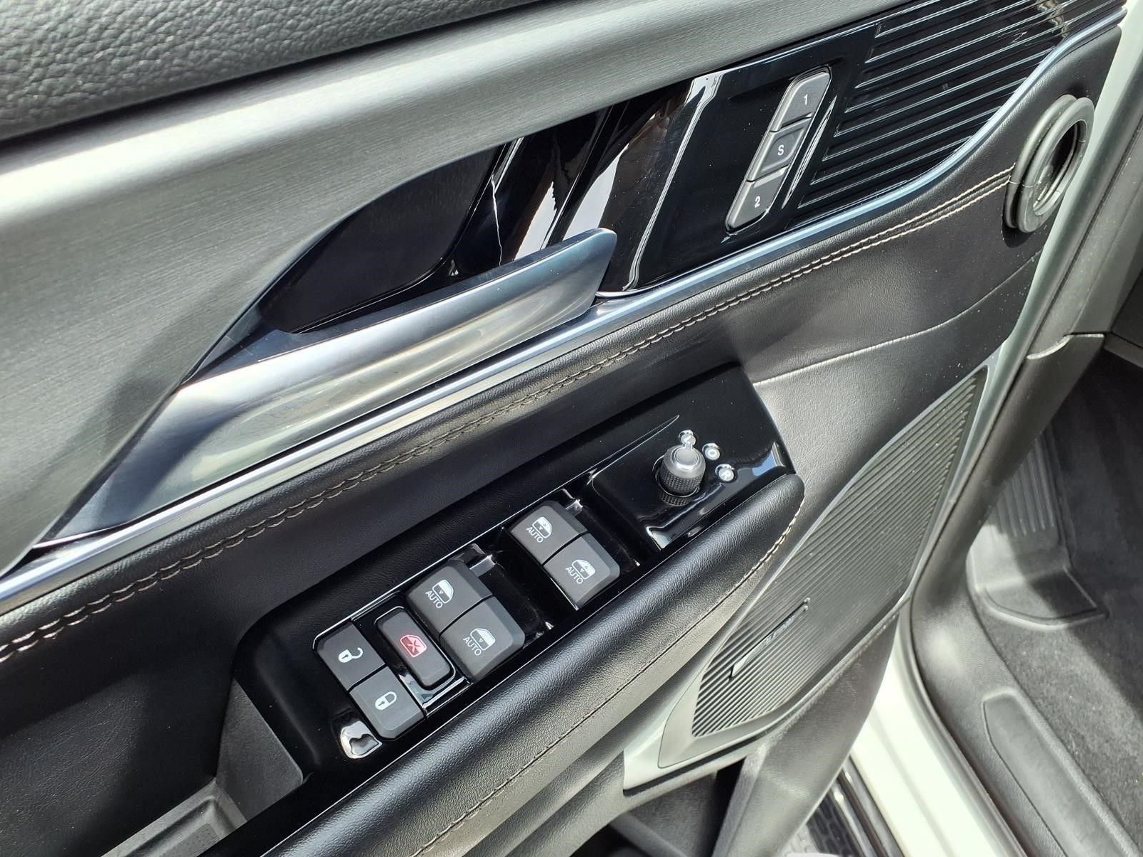 2023 Jeep Wagoneer Series II