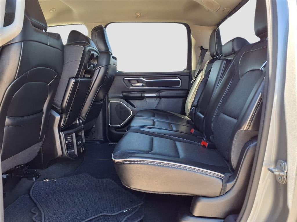 2022 RAM 1500 Laramie HEMI 5.7L V8