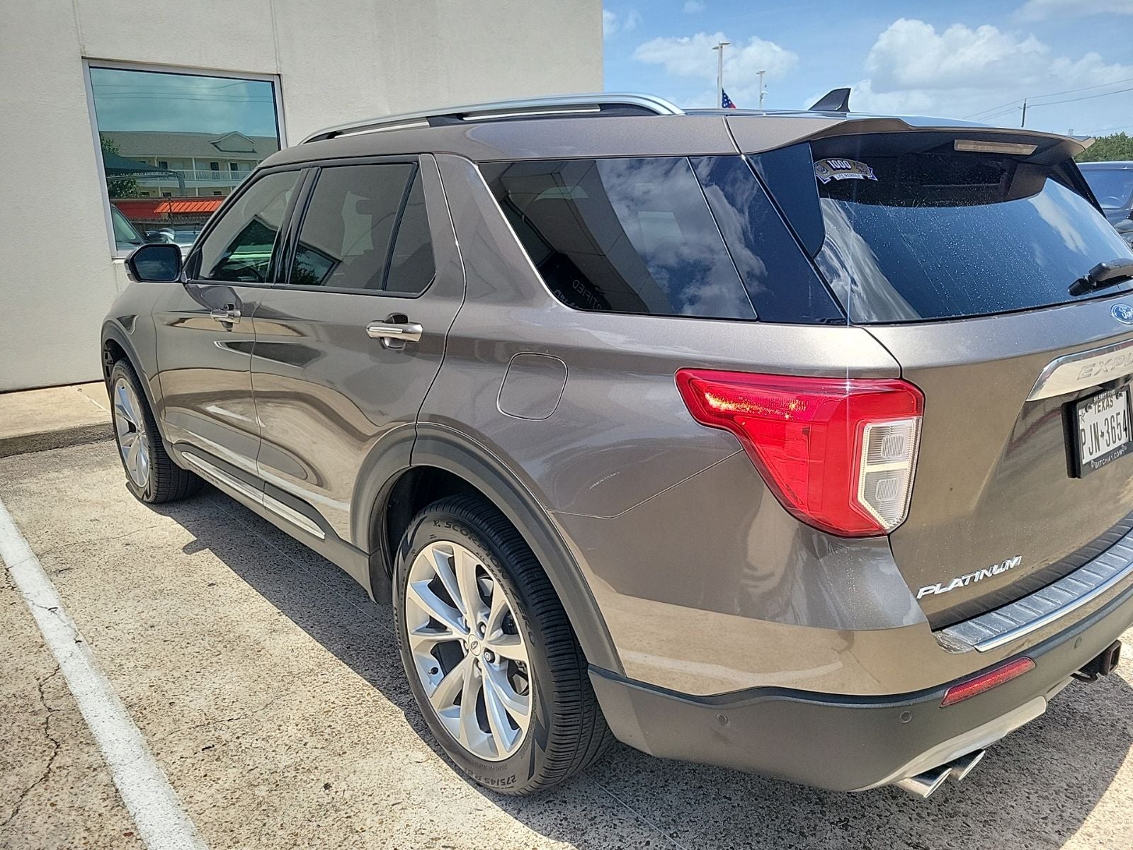 2021 Ford Explorer Platinum