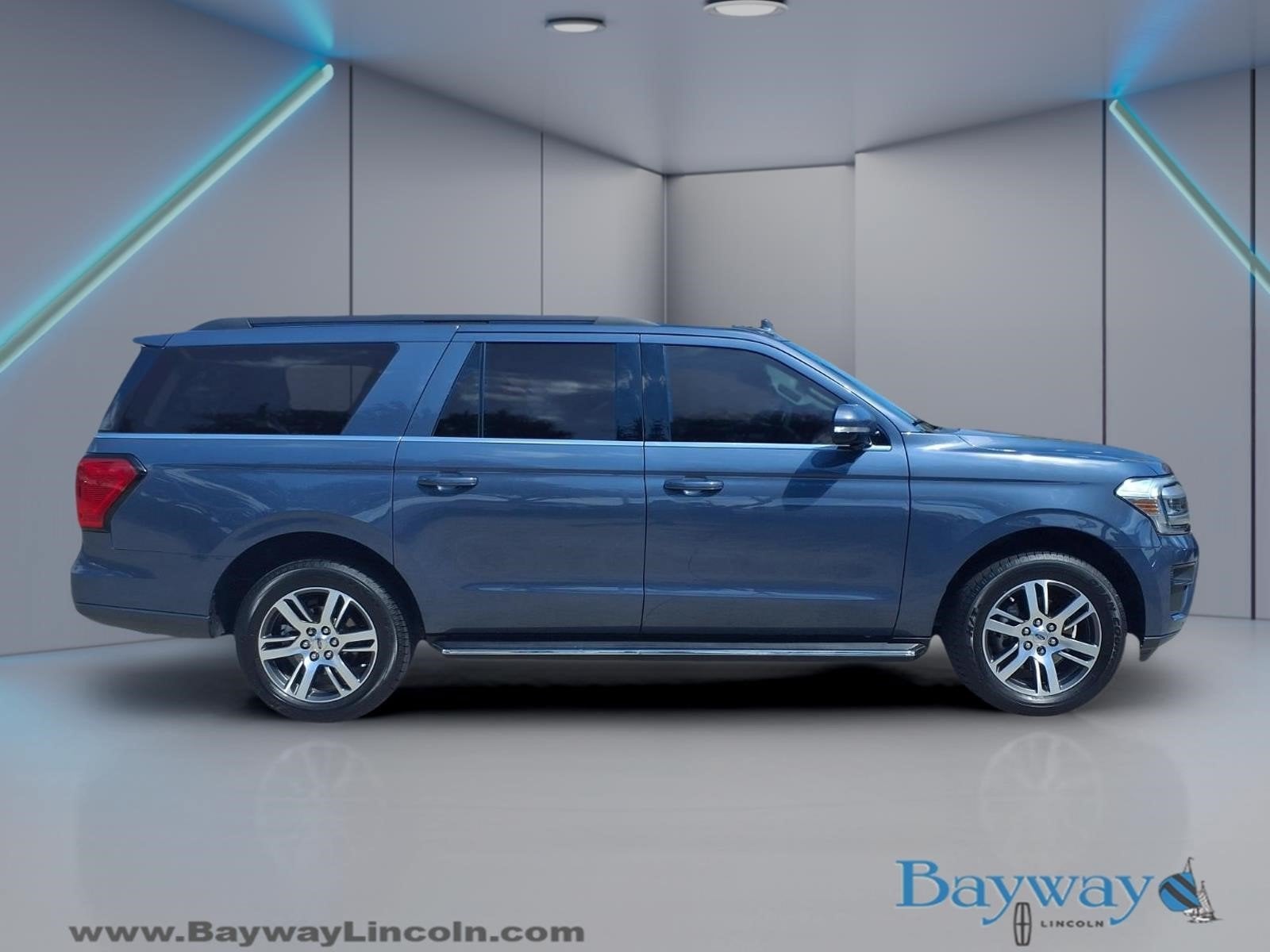 2022 Ford Expedition Max XLT