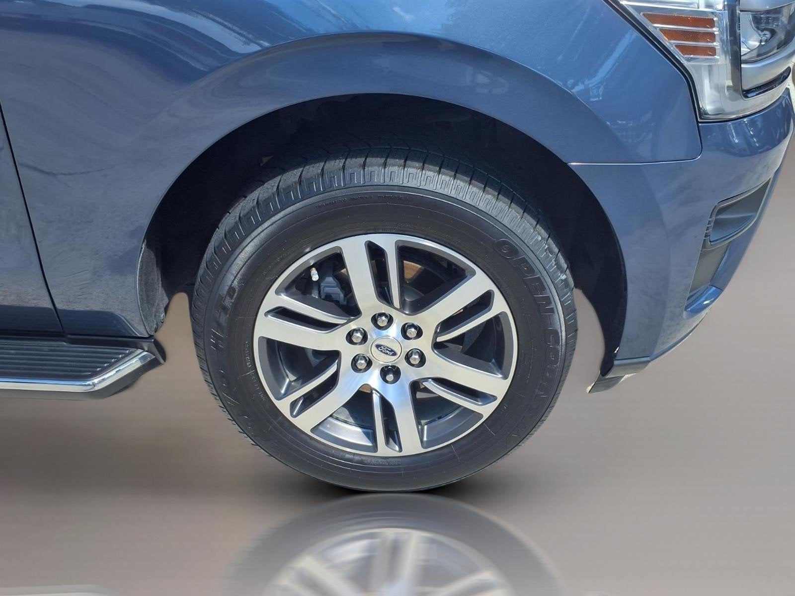 2022 Ford Expedition Max XLT