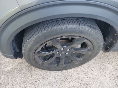 2024 Ford Explorer ST-Line