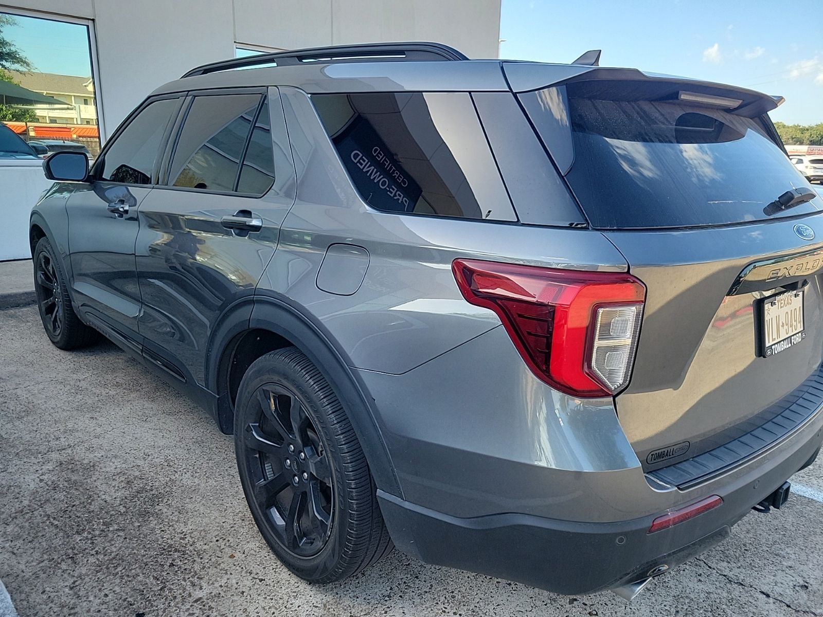 2024 Ford Explorer ST-Line