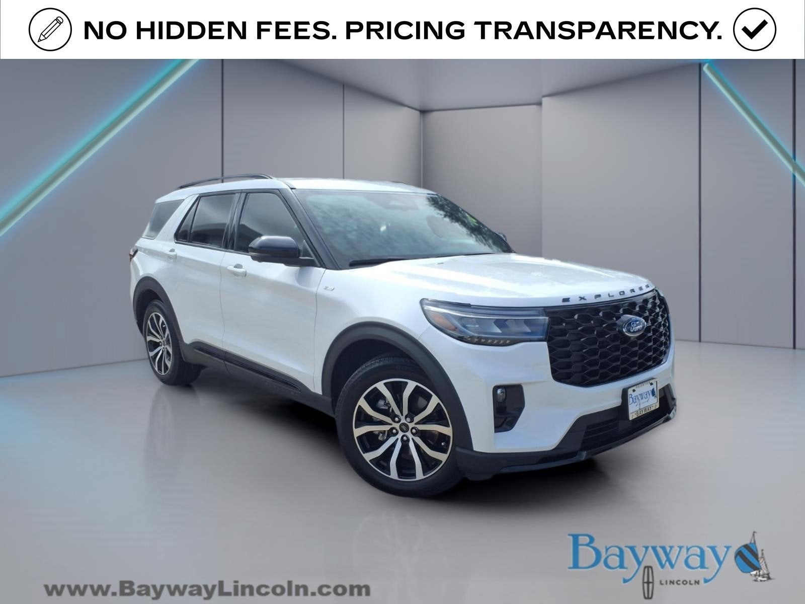2025 Ford Explorer ST-Line