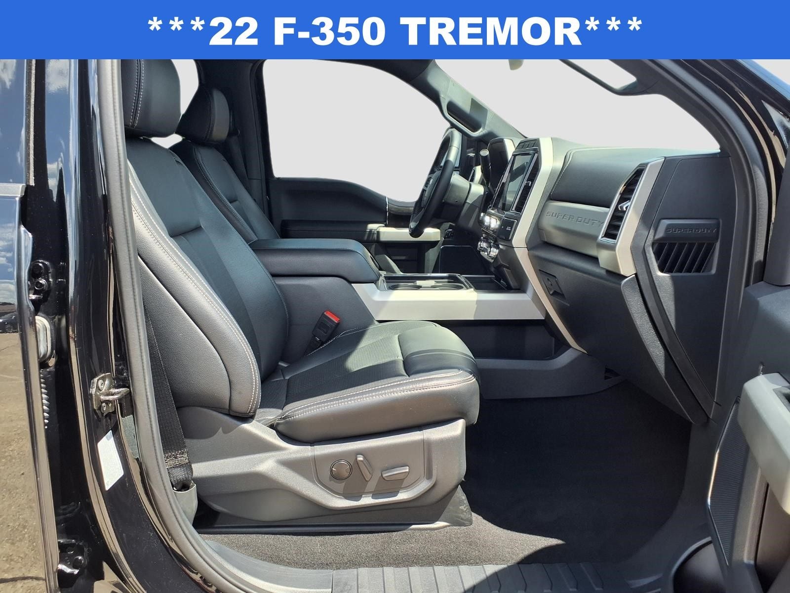 2022 Ford F-350SD Lariat