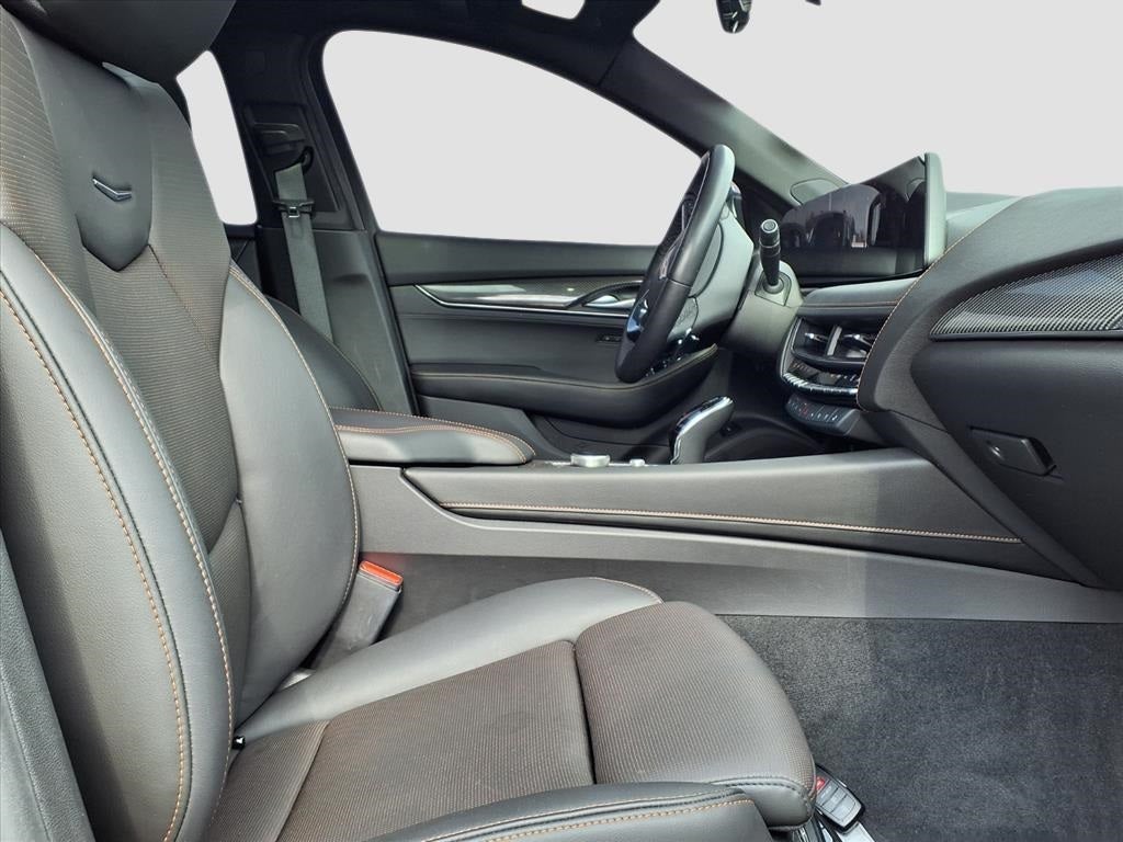 2025 Cadillac CT5 Sport