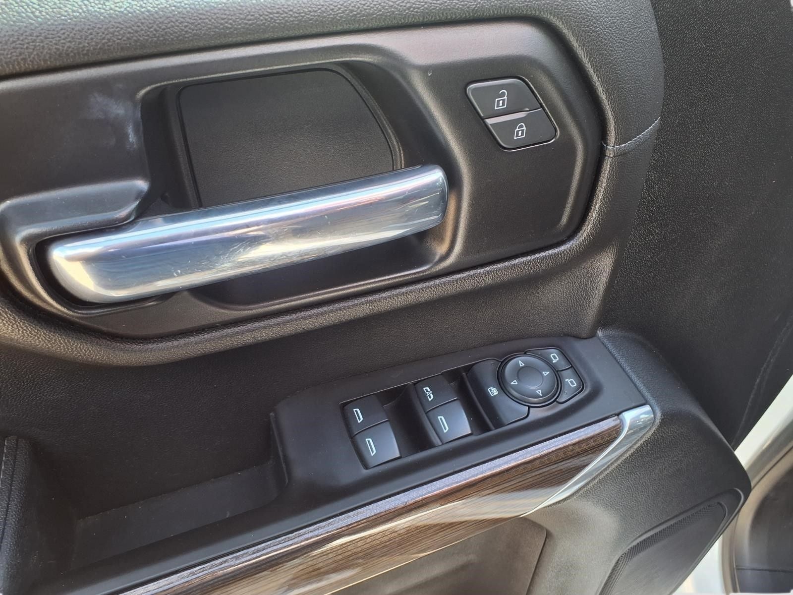 2021 Chevrolet Silverado 1500 LT Texas Edition