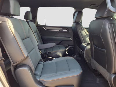 2024 GMC Acadia AT4