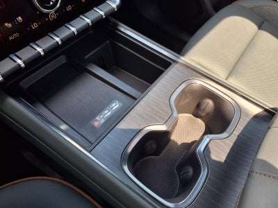 2025 GMC Acadia AT4
