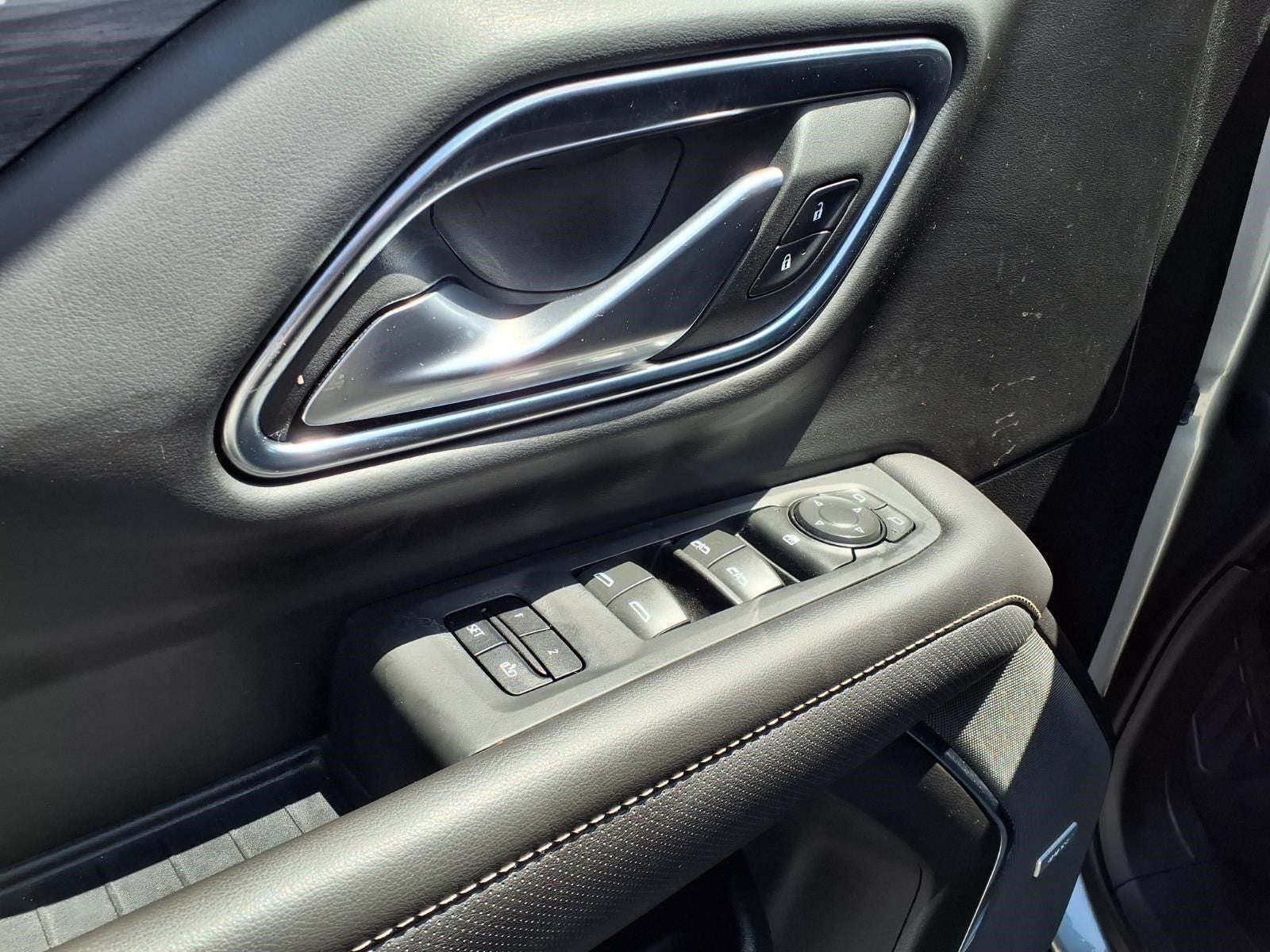 2023 GMC Yukon XL SLT