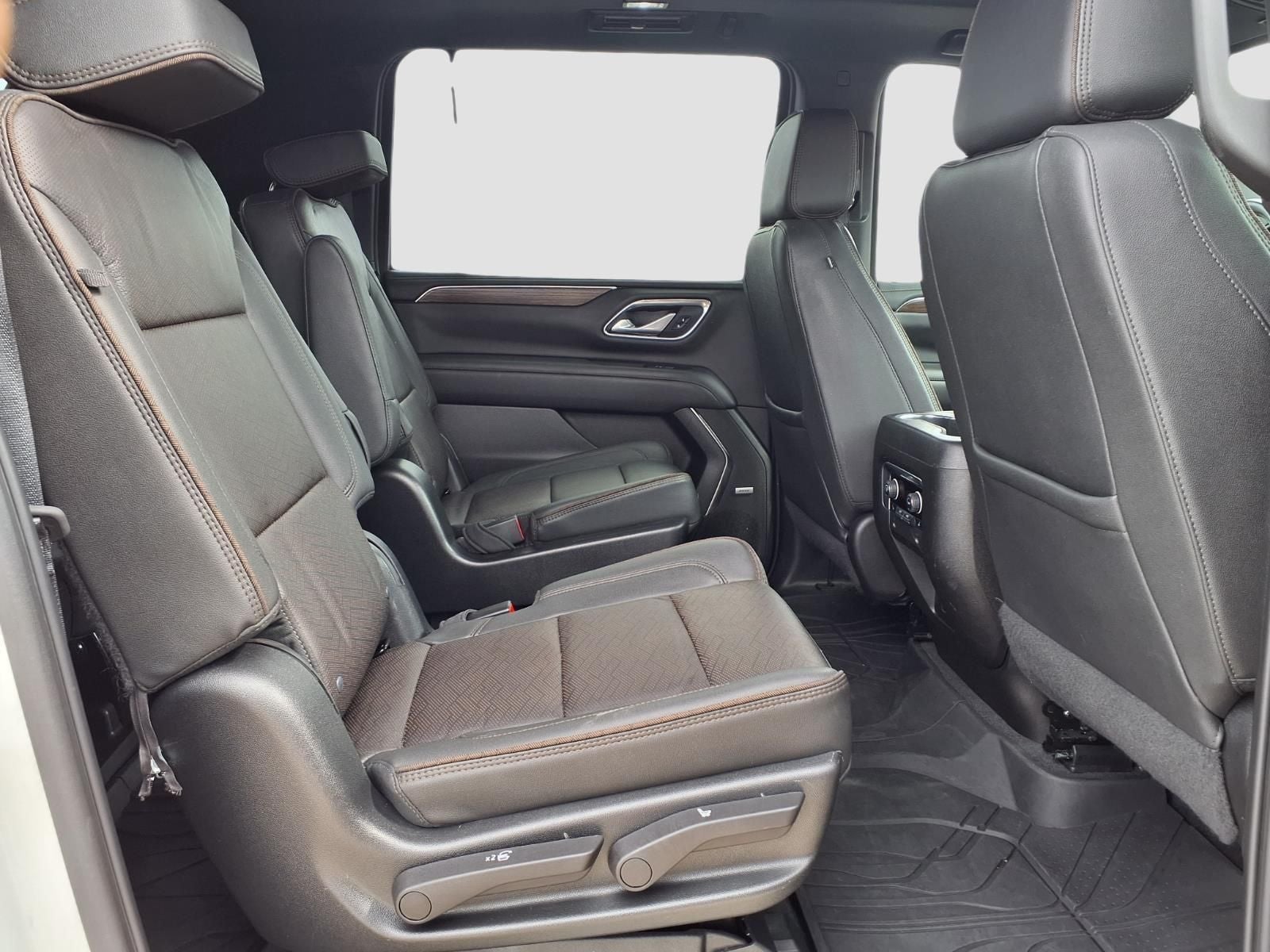 2022 Chevrolet Suburban High Country