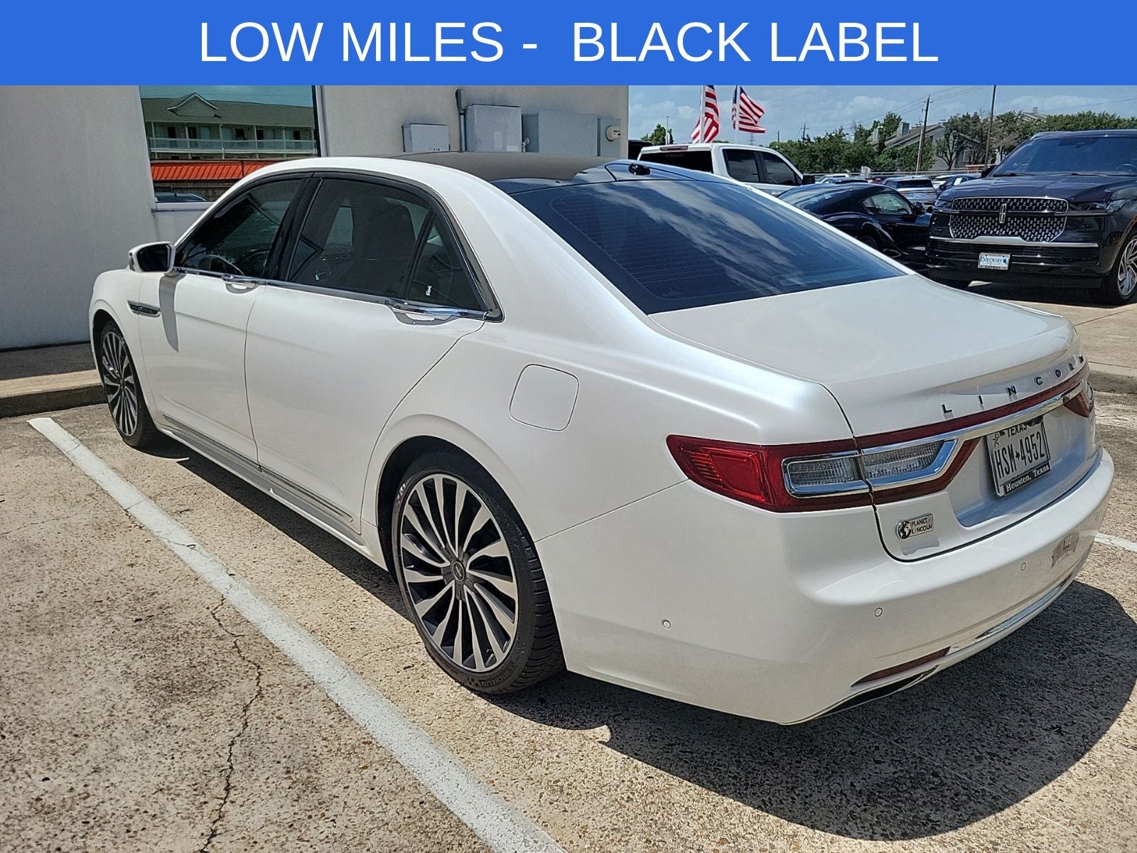 2017 Lincoln Continental Black Label