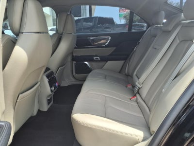 2017 Lincoln Continental Reserve