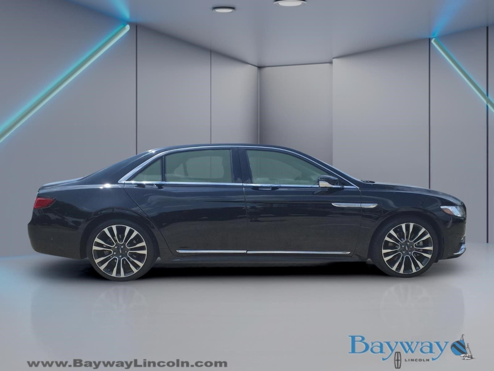 2017 Lincoln Continental Reserve