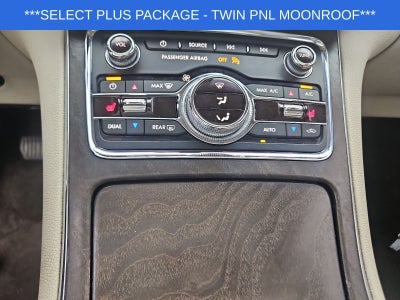 2018 Lincoln Continental Select