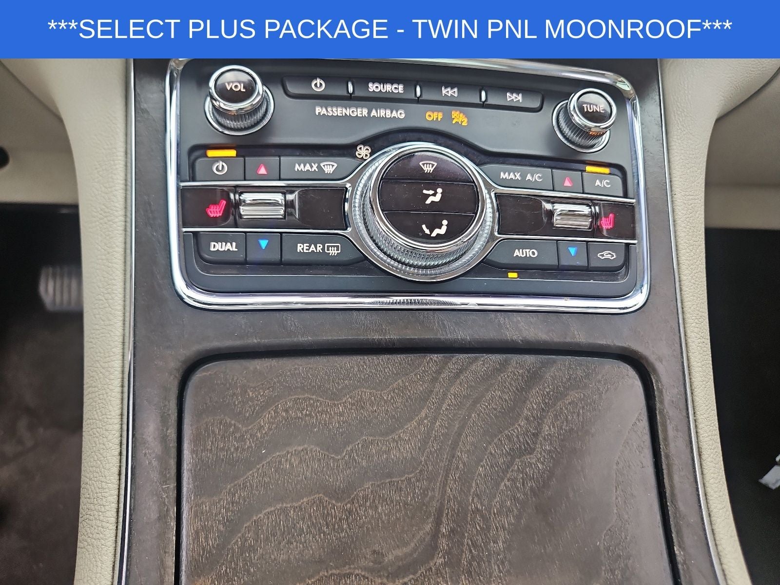 2018 Lincoln Continental Select