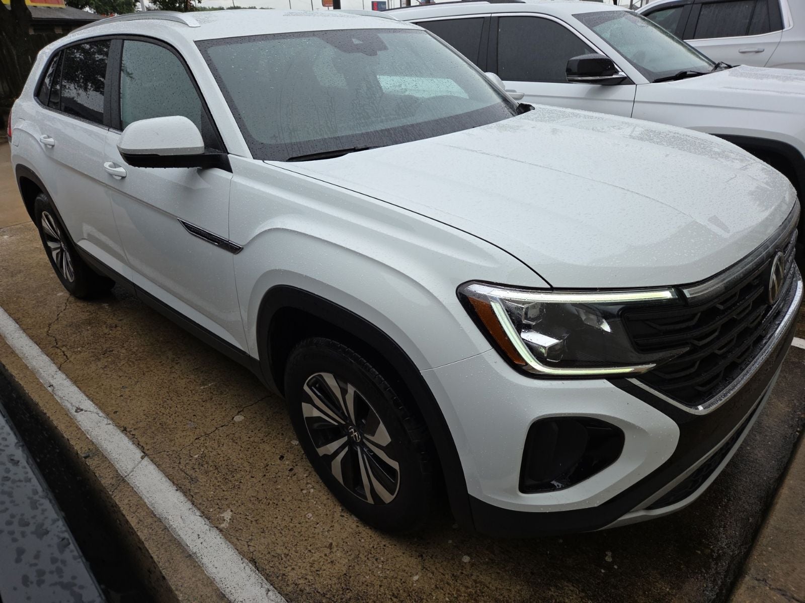 2025 Volkswagen Atlas Cross Sport 2.0T SE