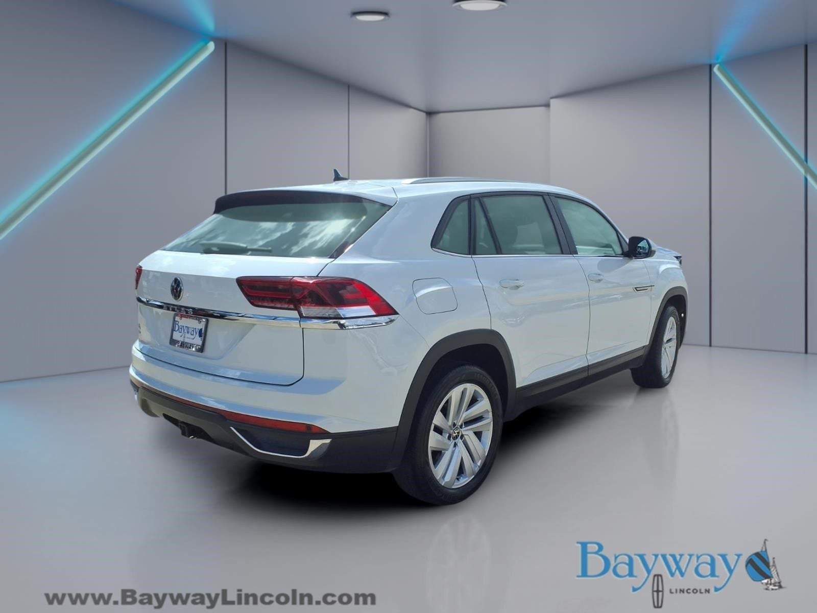 2023 Volkswagen Atlas Cross Sport 3.6L V6 SE w/Technology