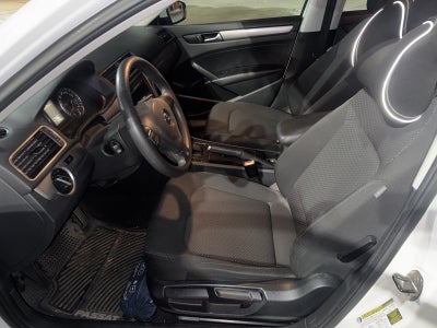 2014 Volkswagen Passat 1.8T S