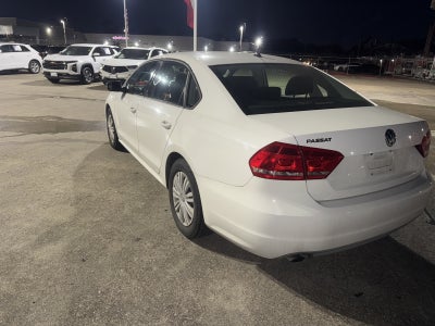 2014 Volkswagen Passat 1.8T S
