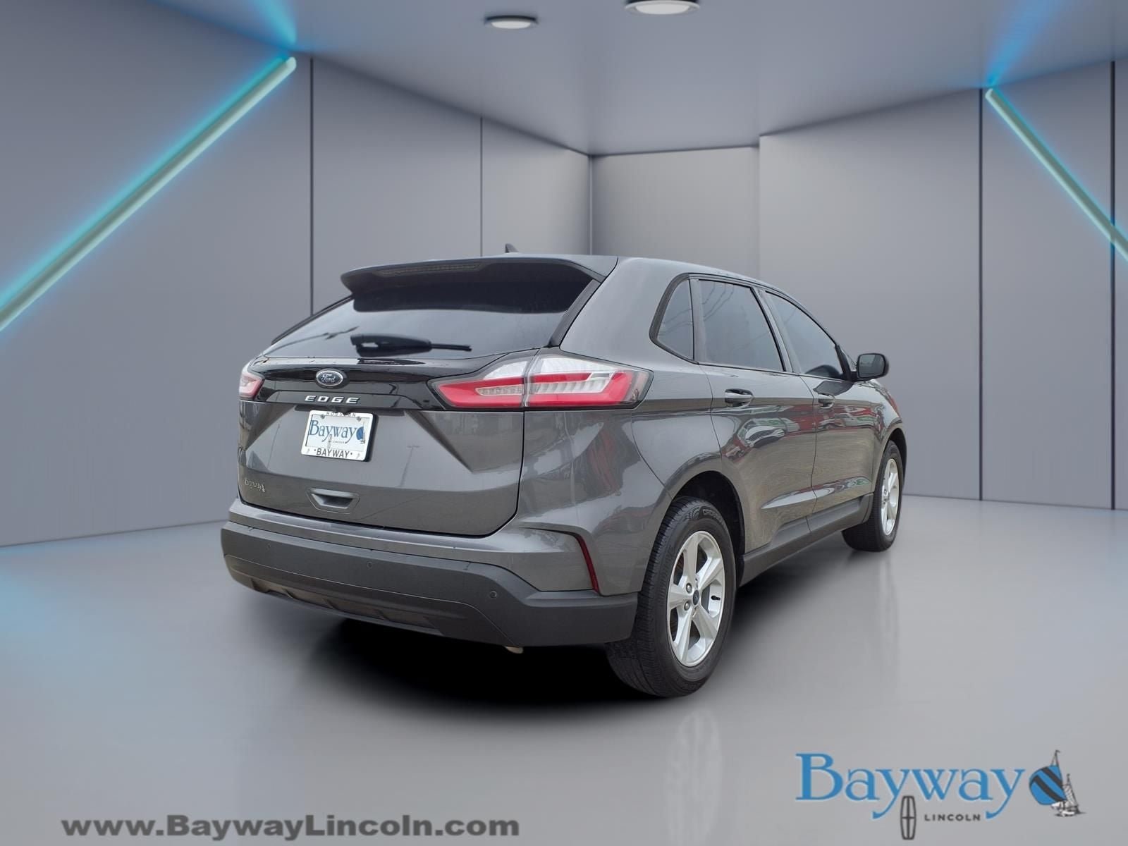2021 Ford Edge SE