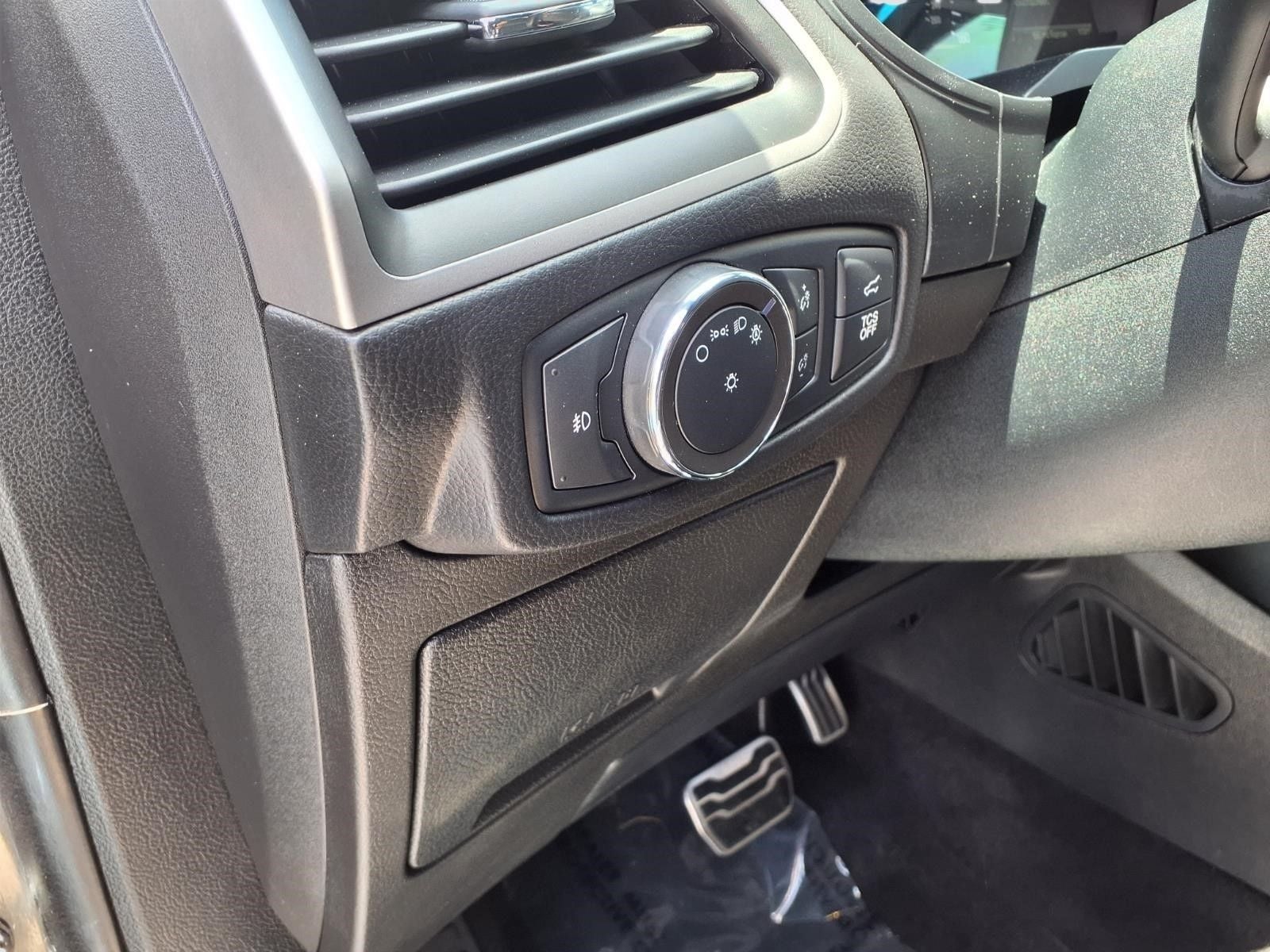 2022 Ford Edge ST Line