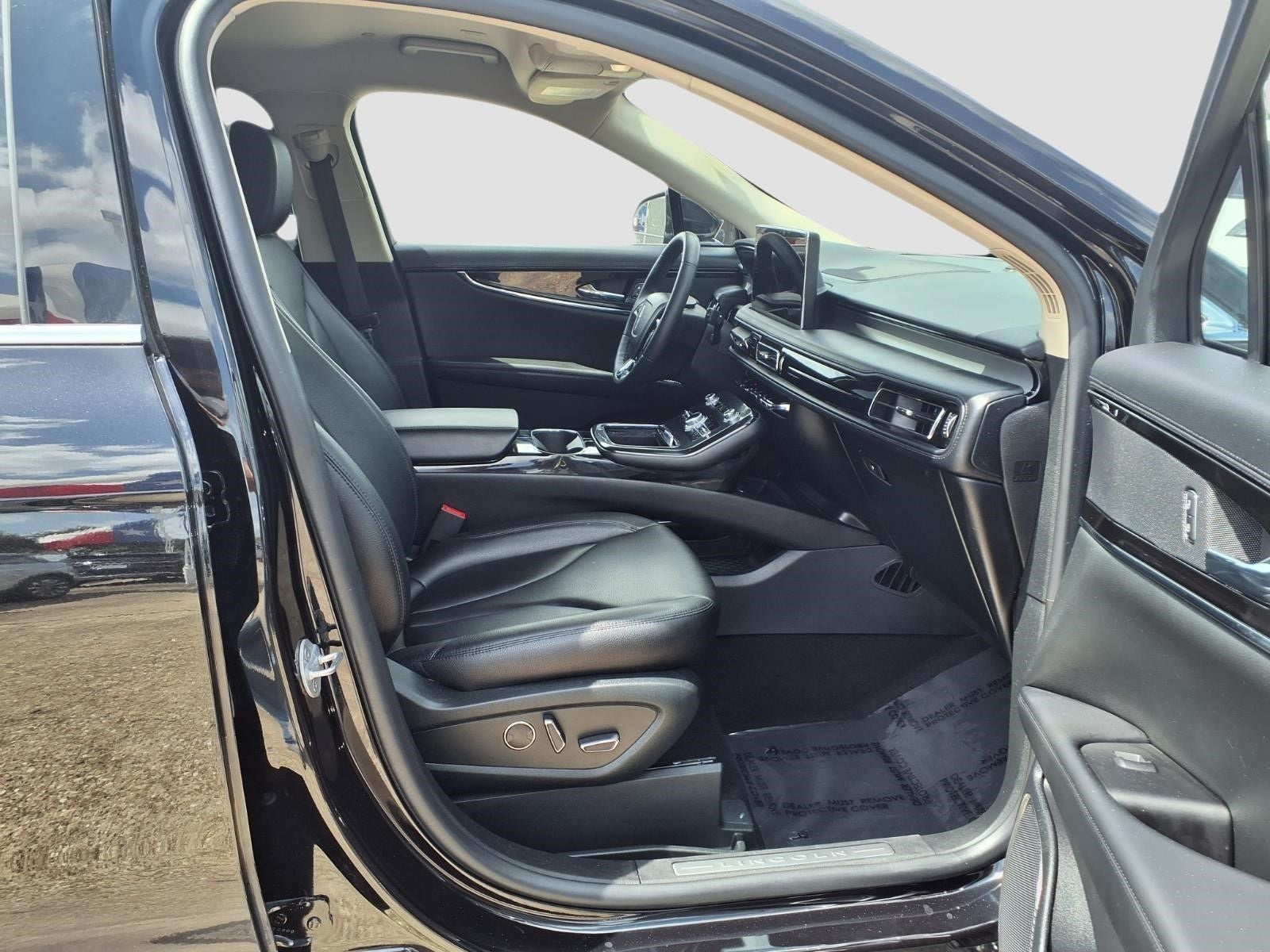 2022 Lincoln Nautilus Standard