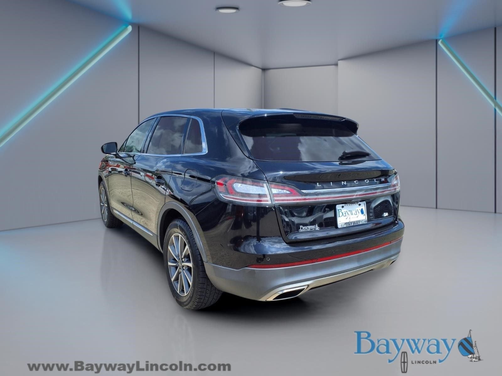 2022 Lincoln Nautilus Standard