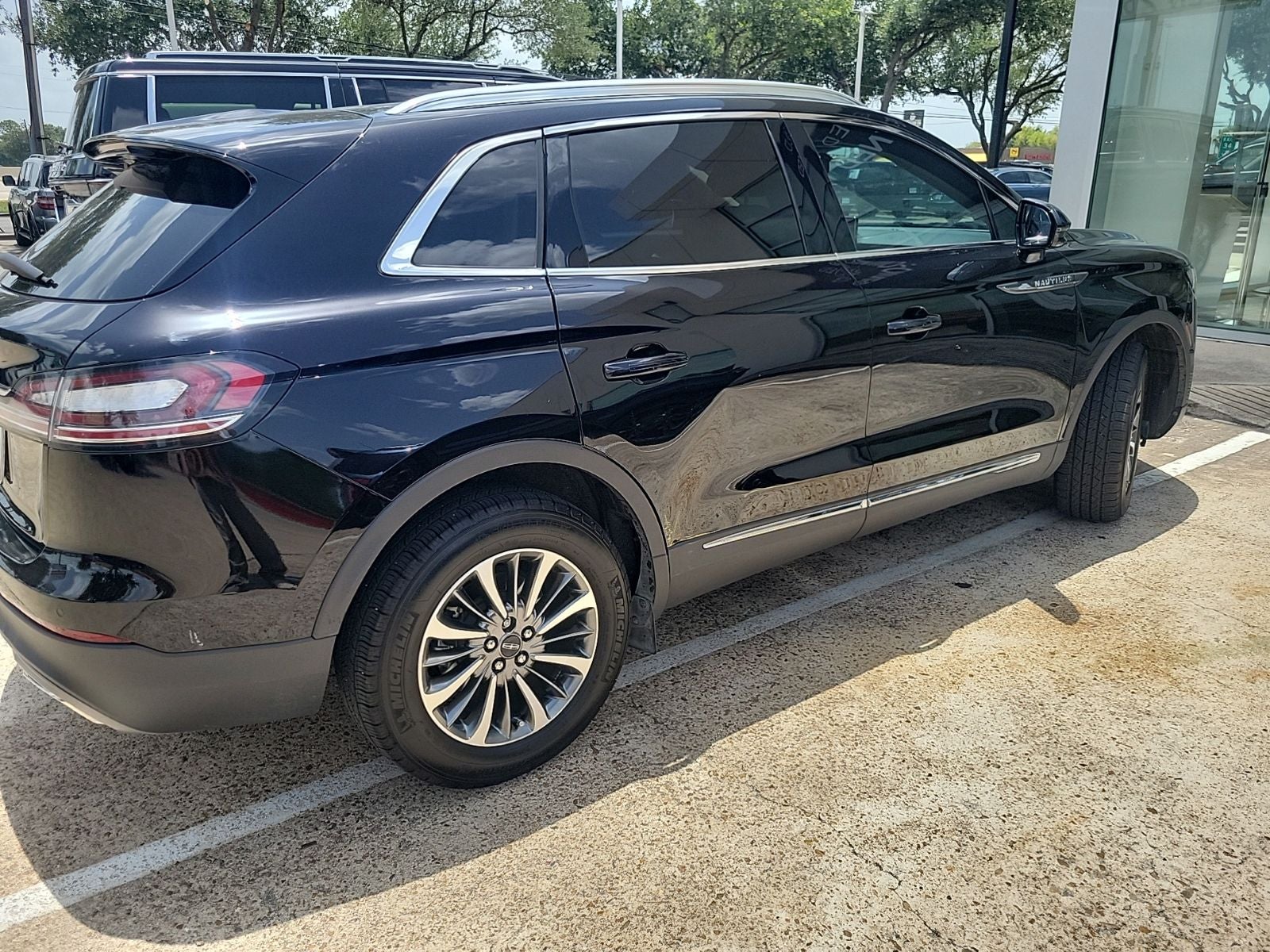 2023 Lincoln Nautilus Standard