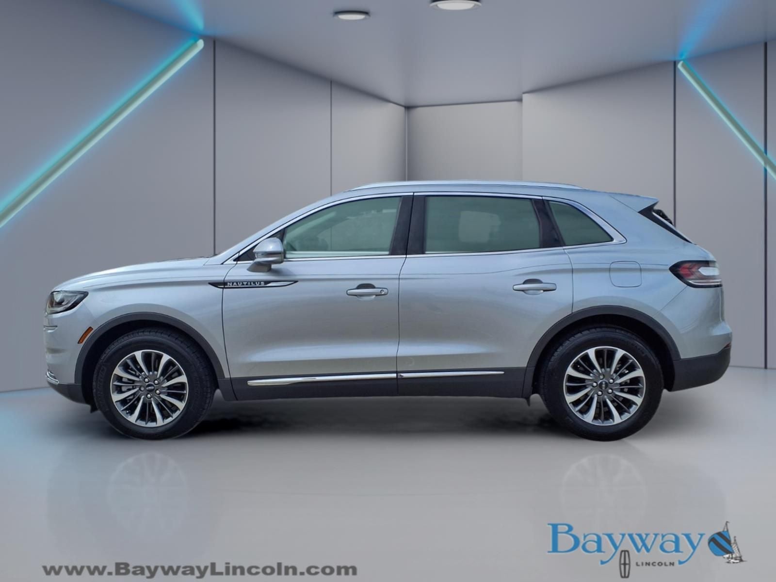 2022 Lincoln Nautilus Standard