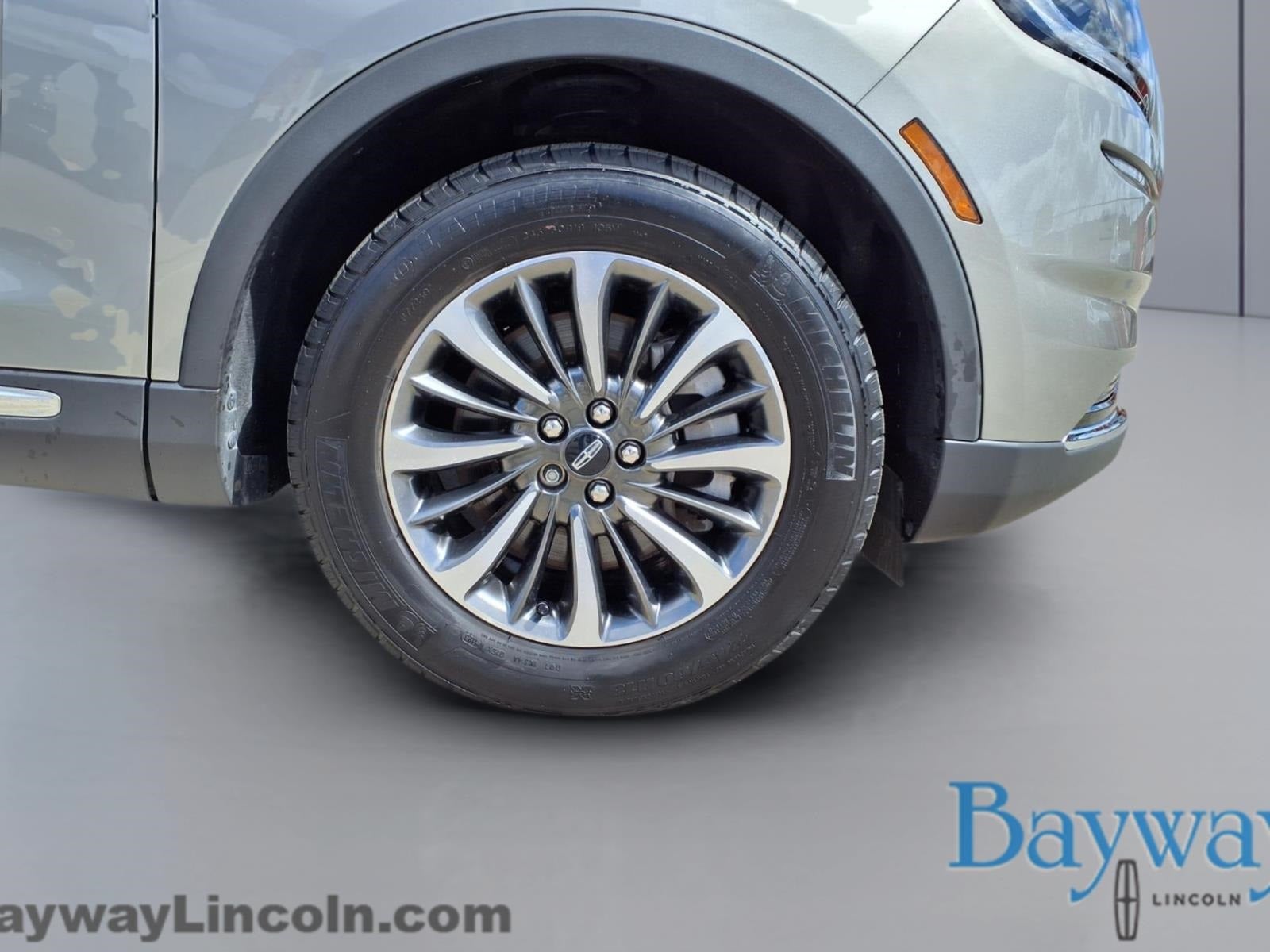 2023 Lincoln Nautilus Standard