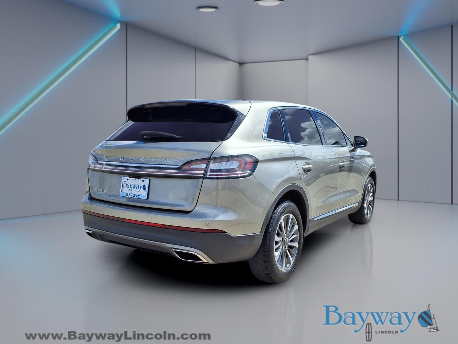 2023 Lincoln Nautilus Standard