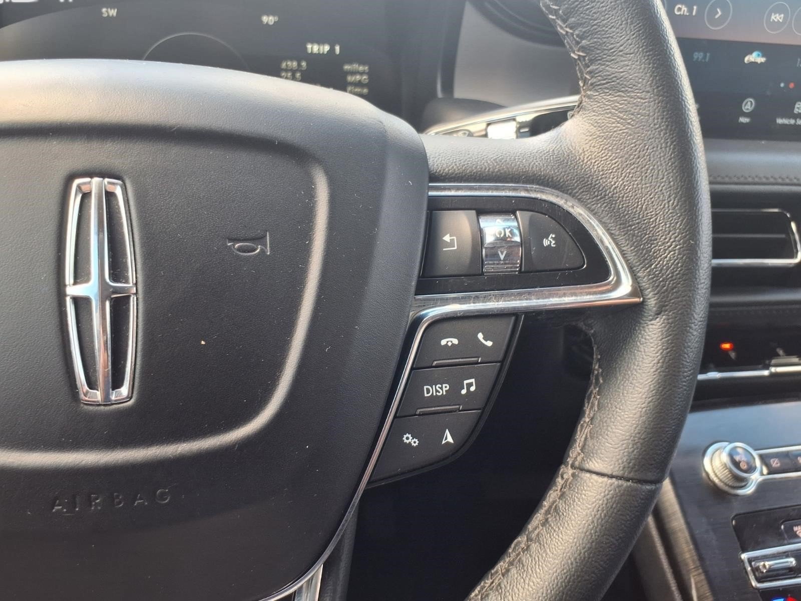 2023 Lincoln Nautilus Standard