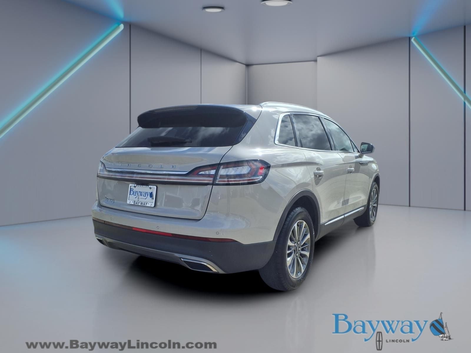 2023 Lincoln Nautilus Standard