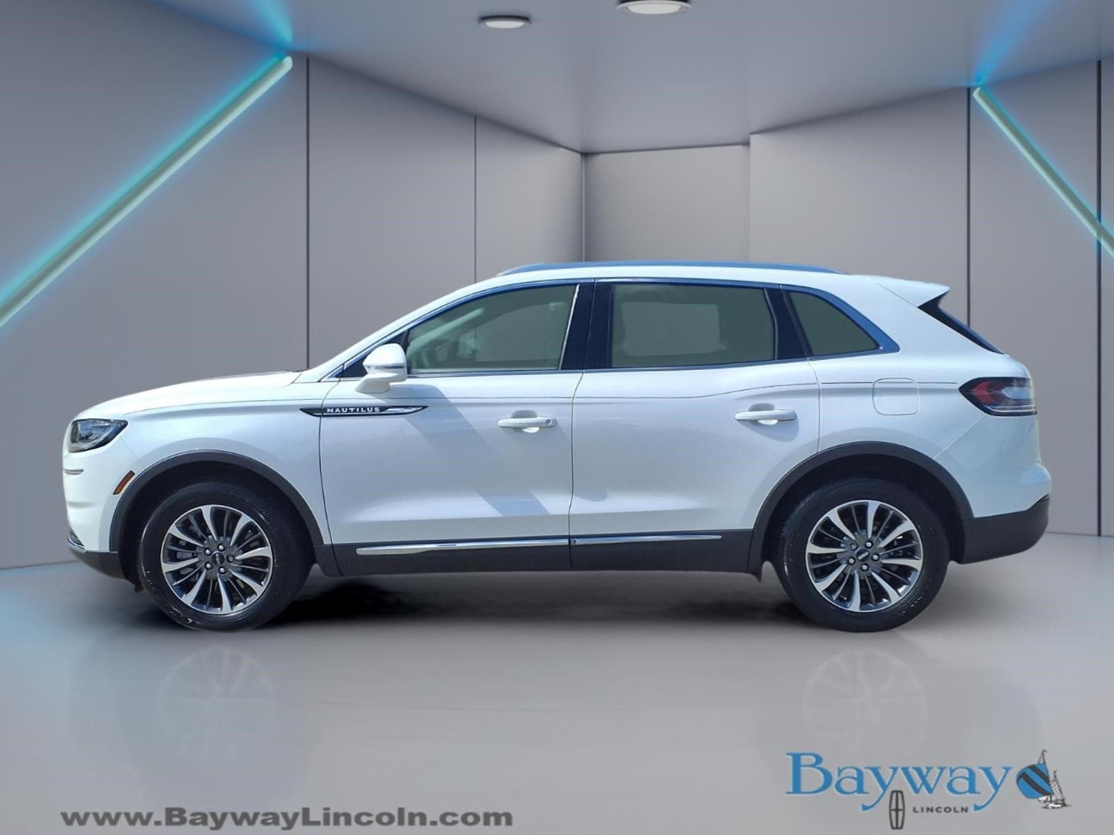 2023 Lincoln Nautilus Standard