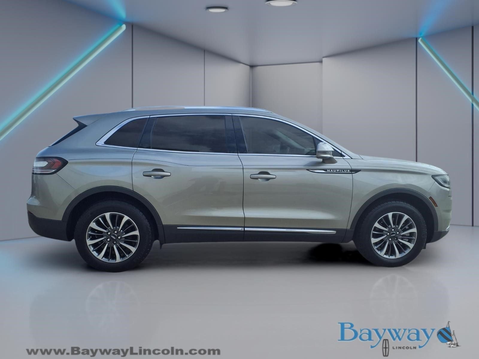 2023 Lincoln Nautilus Standard