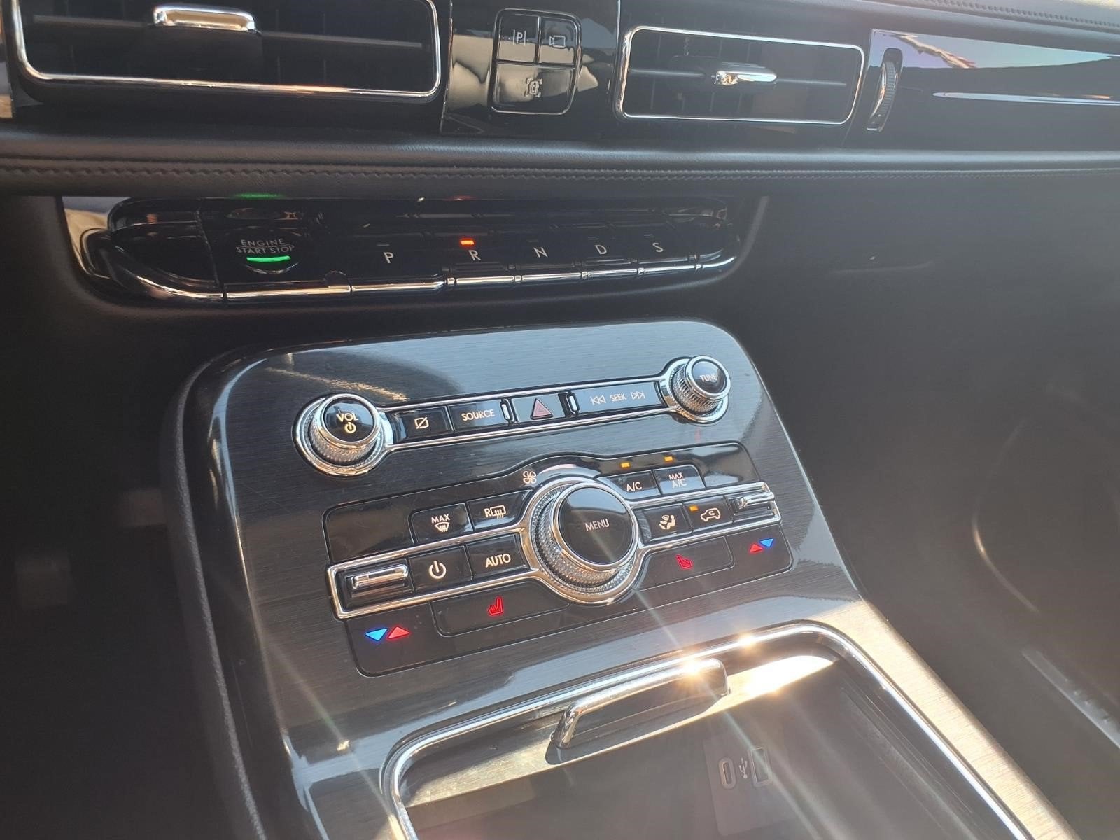 2023 Lincoln Nautilus Standard