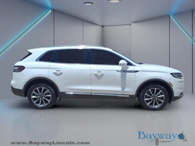 2022 Lincoln Nautilus Standard