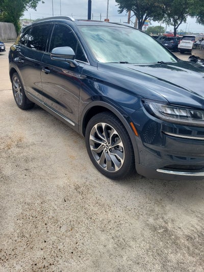 2022 Lincoln Nautilus Reserve