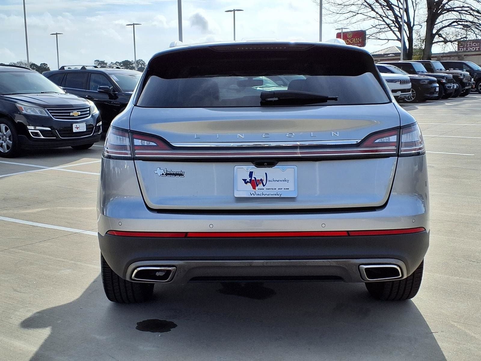 2022 Lincoln Nautilus Reserve