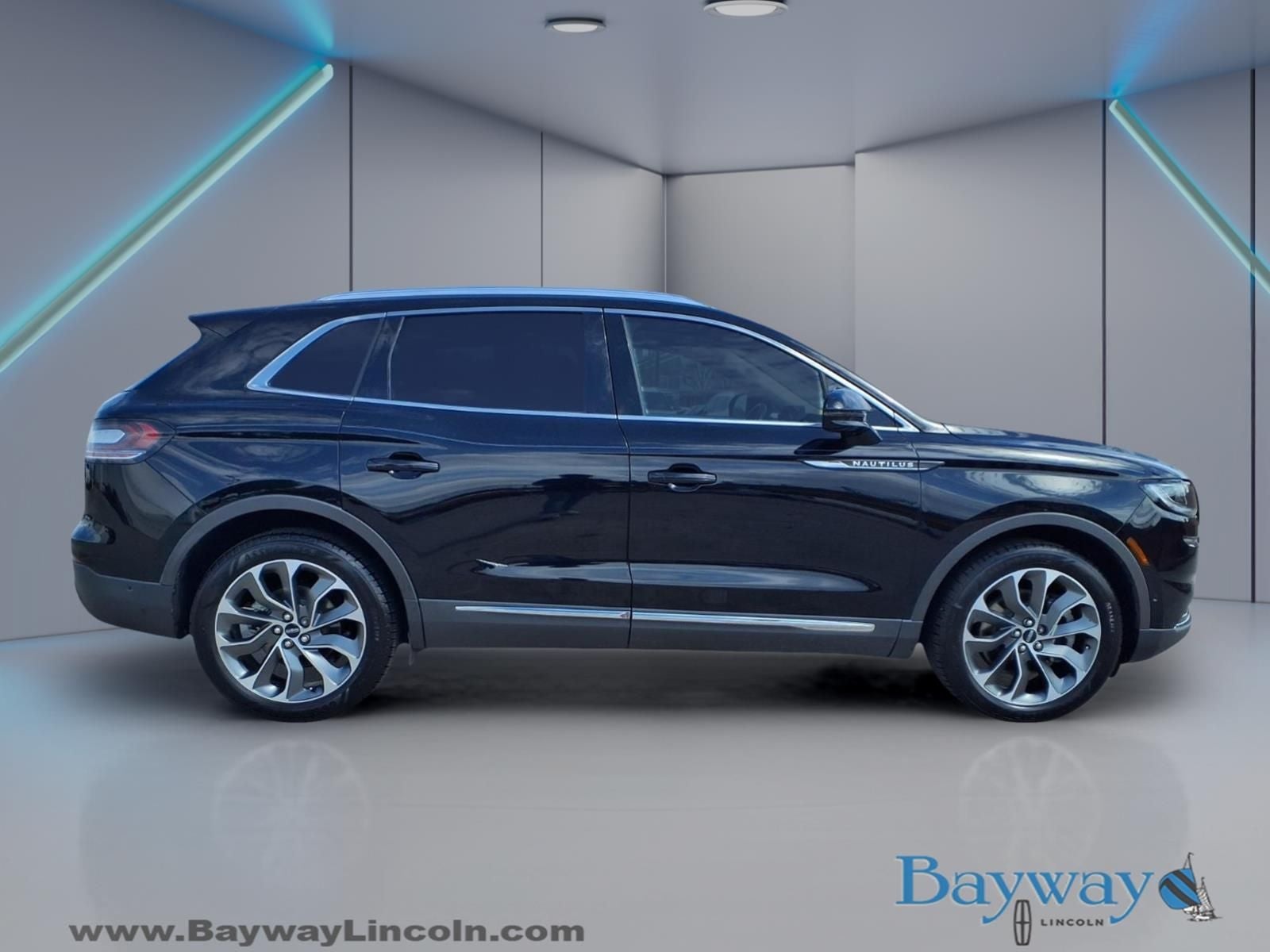 2021 Lincoln Nautilus Reserve