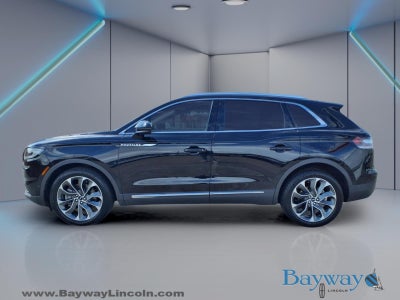 2021 Lincoln Nautilus Reserve