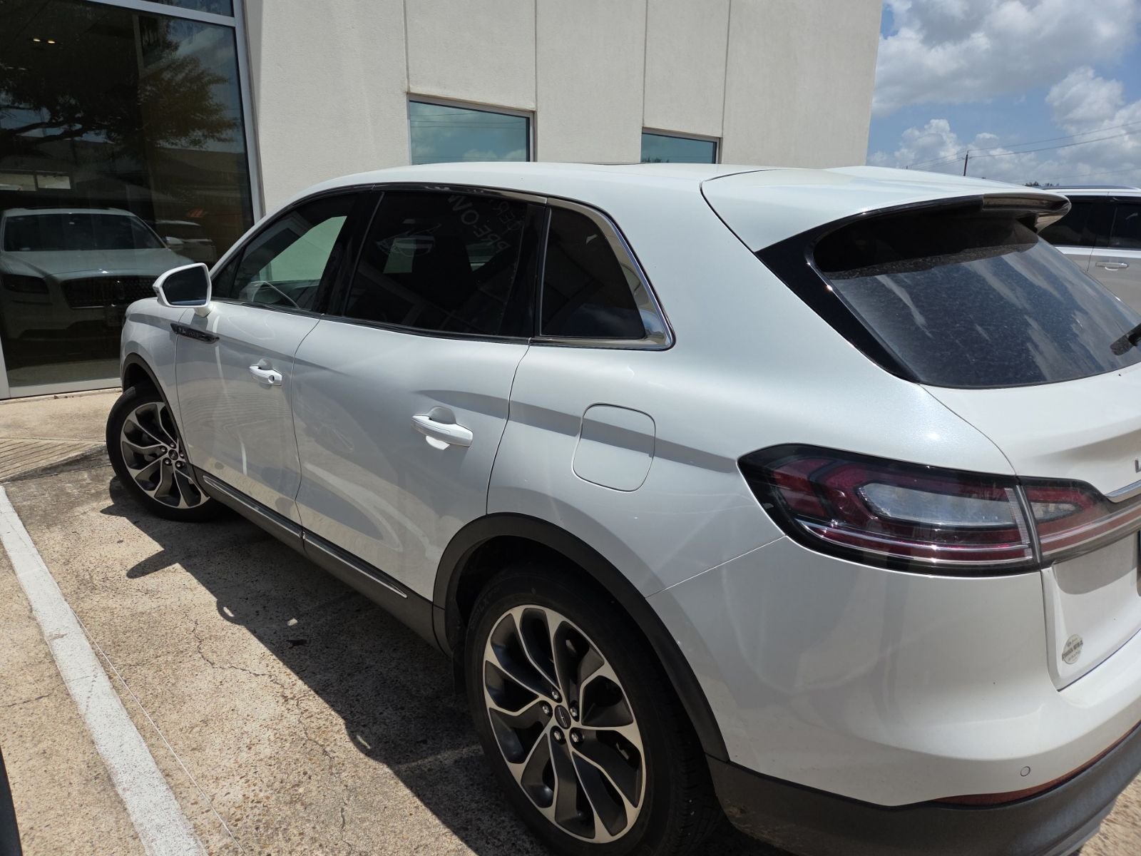 2023 Lincoln Nautilus Reserve