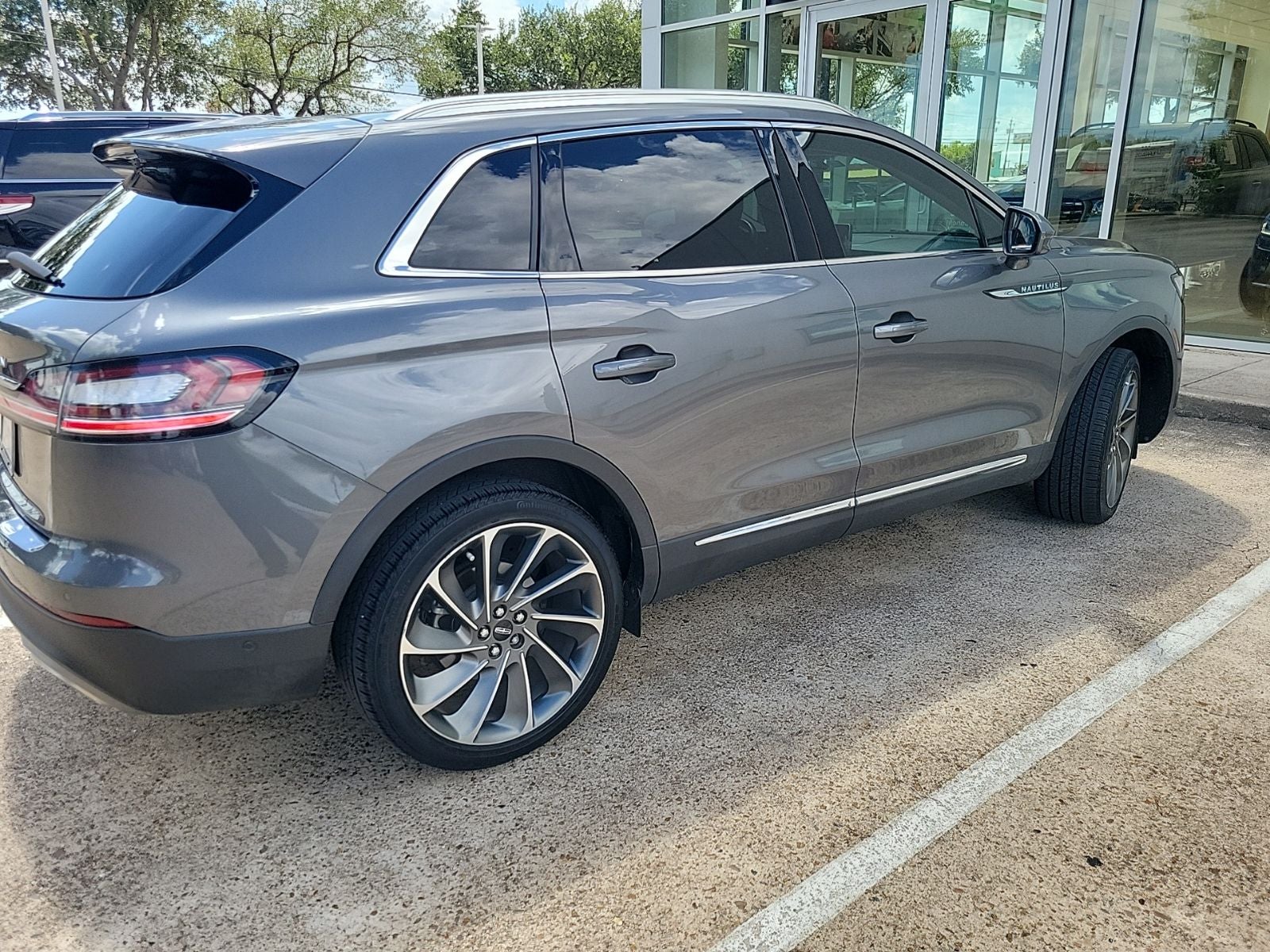 2023 Lincoln Nautilus Reserve