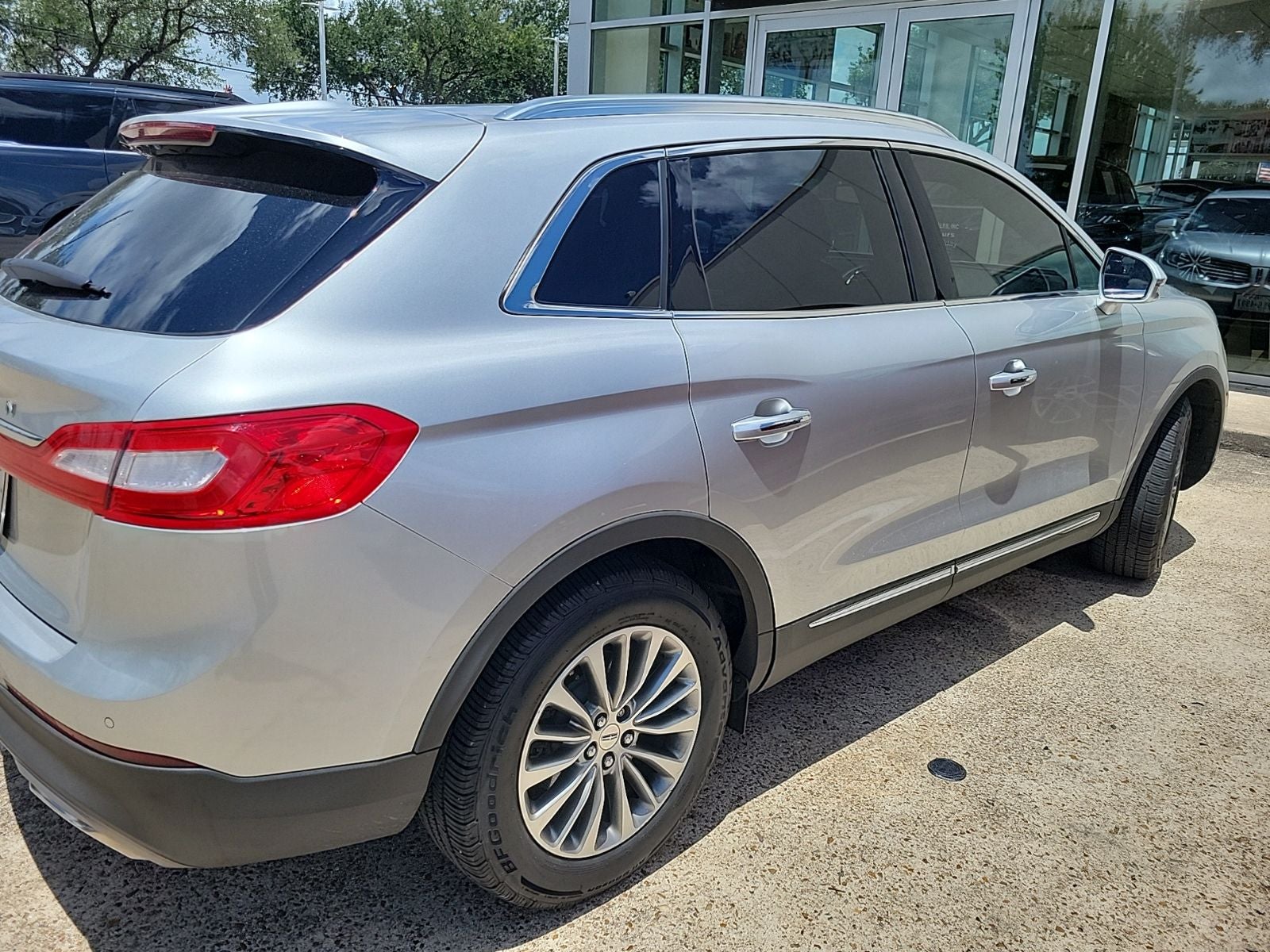 2017 Lincoln MKX Select