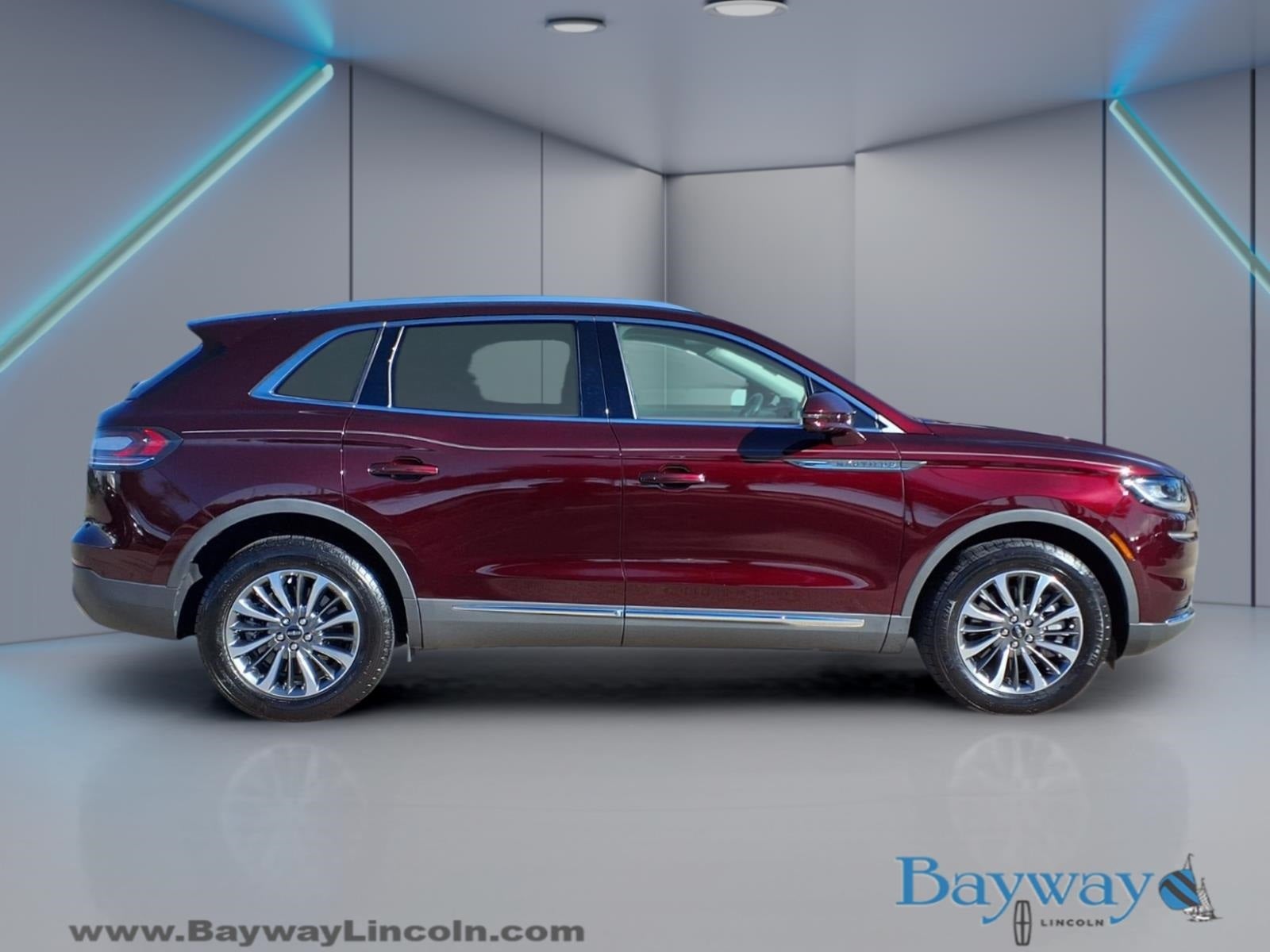 2023 Lincoln Nautilus Standard