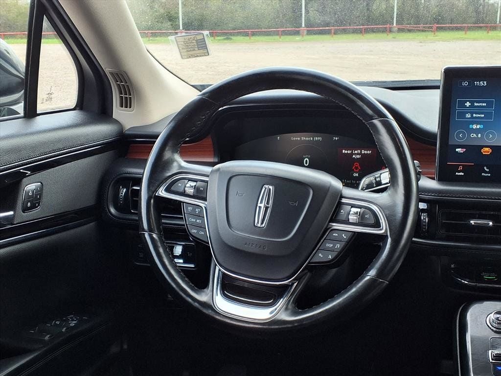 2022 Lincoln Nautilus Reserve